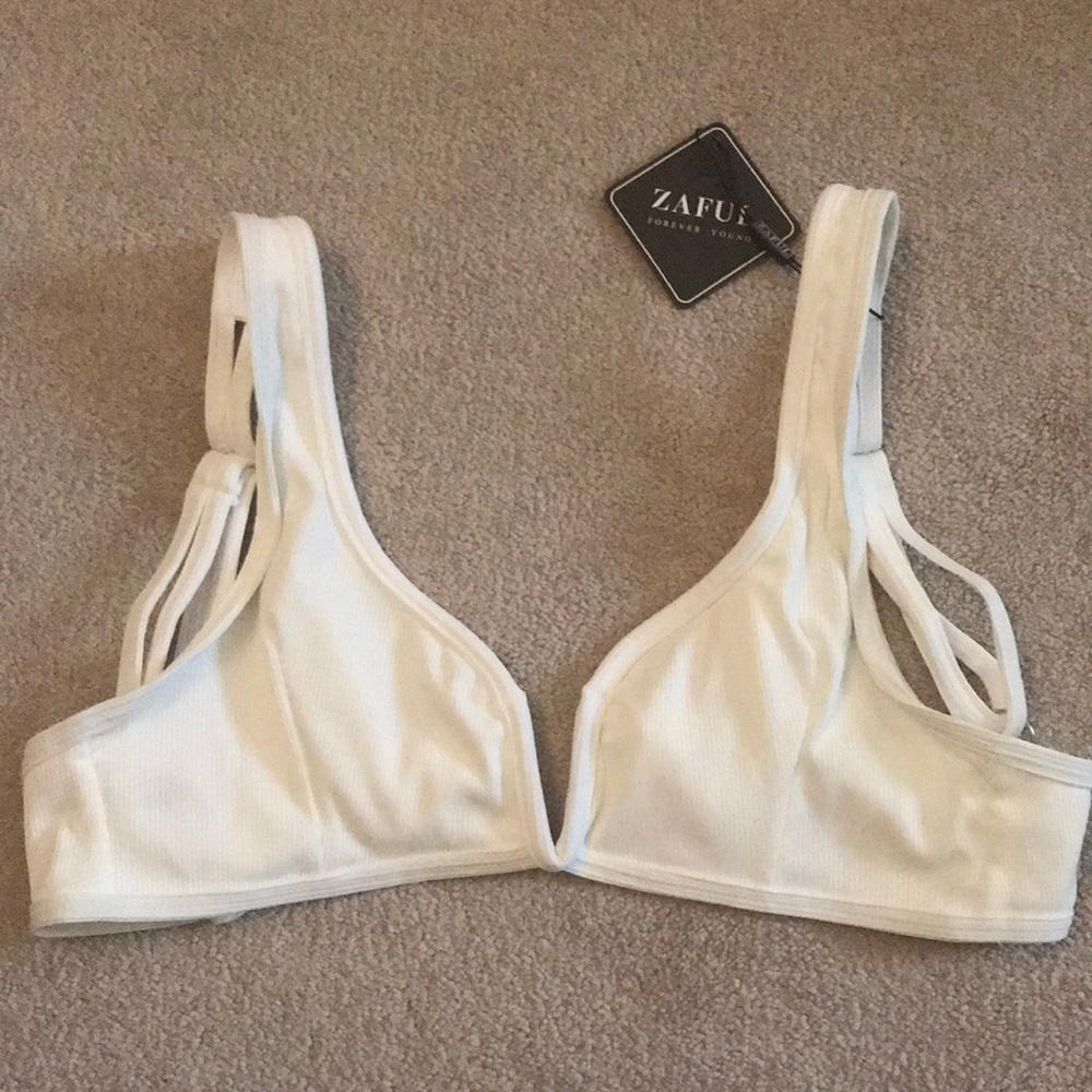 ZAFUL BIKINI TOP WITH TAGS!!!